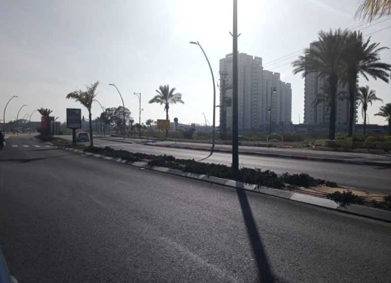 חבר מועצת עיריית אור עקיבא מתריע בנושא הגינון בשכונת "אור ים" המתפתחת: "זה עלול לחזור אלינו בריבית ד-ריבית"