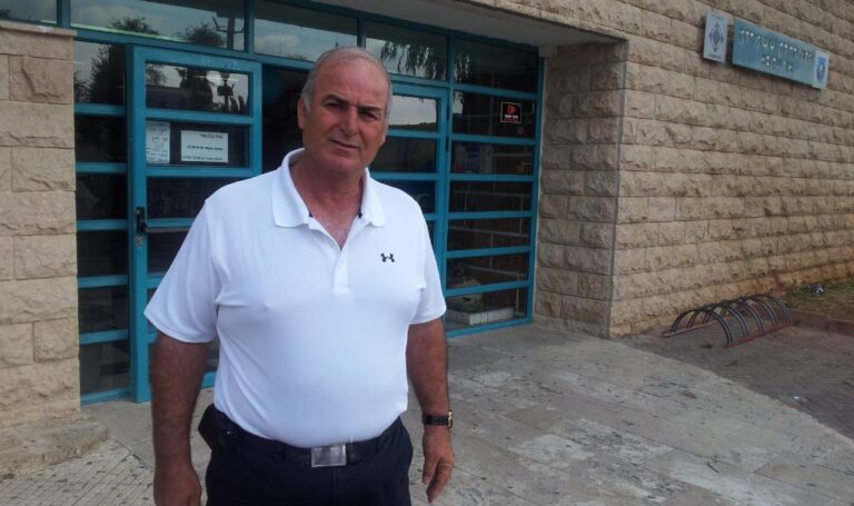 מועצת העיר אור עקיבא אישרה לקדם תכנית הבראה והצטרפות לתאגיד מים; אברהם כהן התפטר מהקואליציה