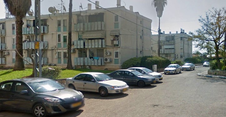 גר אצל ההורים – עם חמש דירות על שמו: הסיפור הלא ייאמן של משה מפרדס חנה