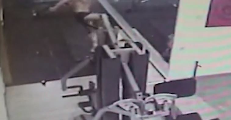 סטודיו כושר באור עקיבא נפרץ – הבעלים הגיב באופן מפתיע מאוד אחרי שצפה במצלמות
