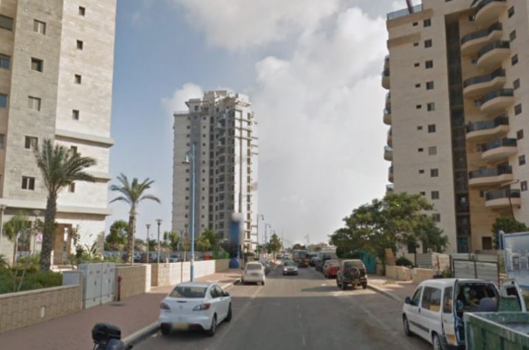 תביעה גדולה של ועד בית ב'חופים' חדרה נגד החברה שבנתה את הבניין