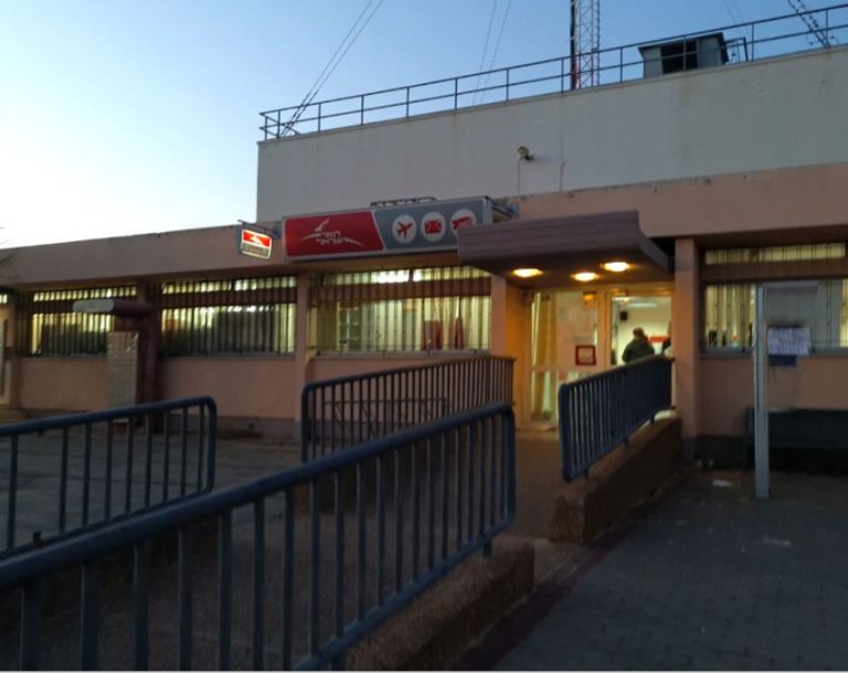 בשורה לתושבים: דיווח על שיפורים בשירותי הדואר באור עקיבא