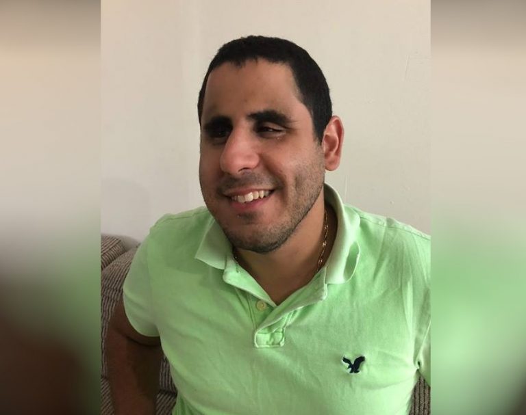העיוורון והחלום: חיים פסחוב מאור עקיבא רוצה לשדר ברדיו
