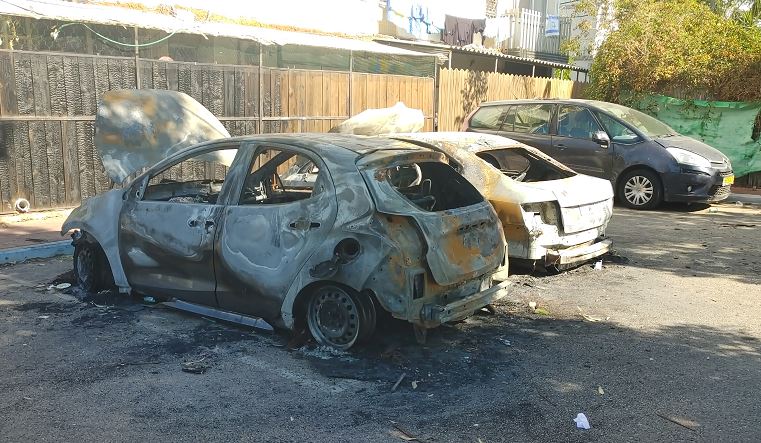"הצית רכבים רק כדי לגרום נזק": 26 חודשי מאסר לצעיר מאור עקיבא על מקרה בשכונת קנדי