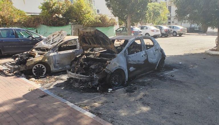 מגיפת ההצתות באור עקיבא || כתב אישום חמור נגד תושב העיר שהצית ארבעה רכבים באור עקיבא וחדרה [וידאו]