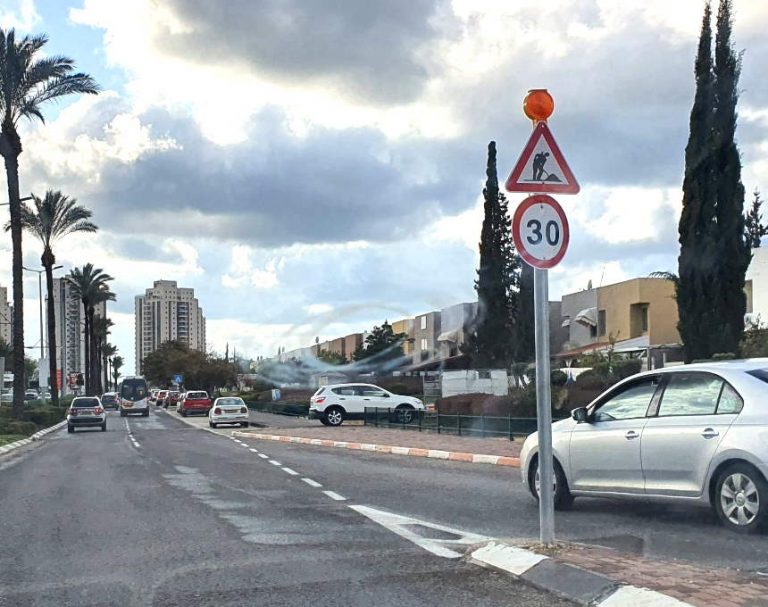 כאב הראש החדש של הנוהגים באור עקיבא: זה הרחוב בשכונת אורות שנסגר לצורך עבודות