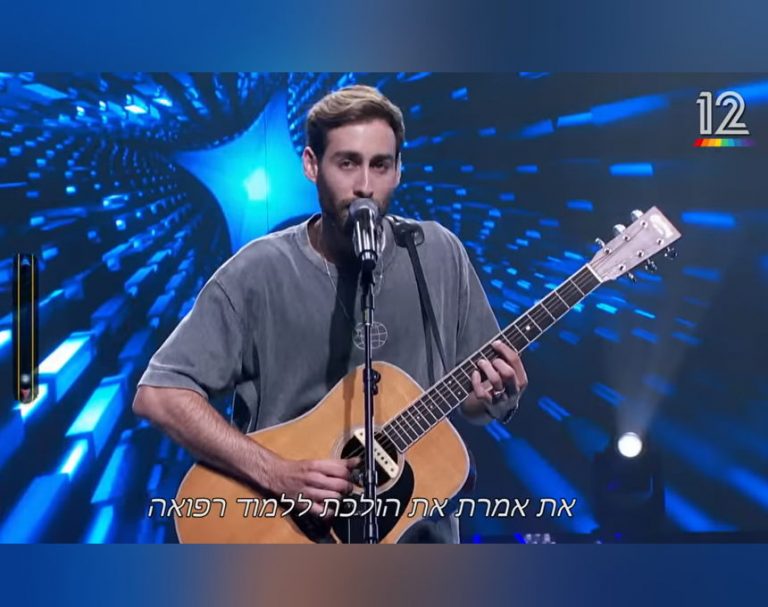 הזמר והיוצר מחדרה ניב דמירל בשיר אהבה חדש וממכר שהלחין בשיתוף עם עדן חסון (וידאו)