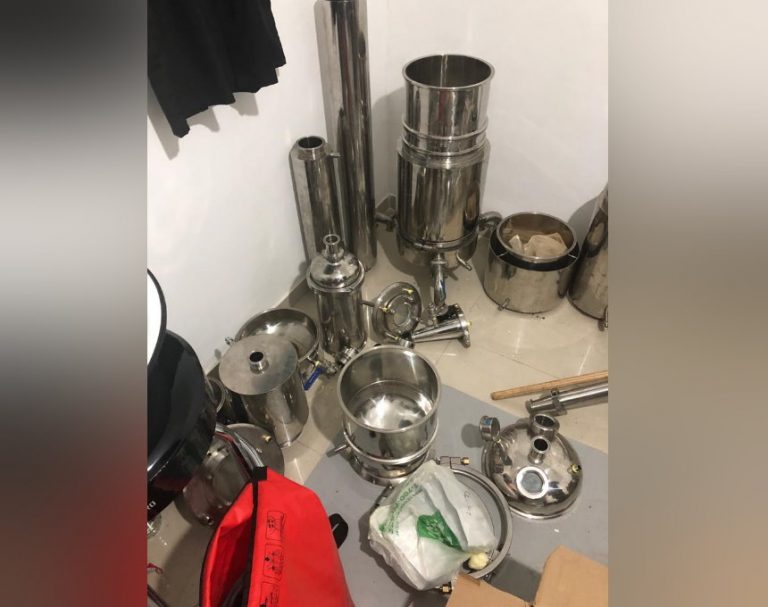 כמות מסחרית של סמים מסוג קנביס במשקל של 6 קילו ותחמושת נתפסו בבית בפרדס חנה