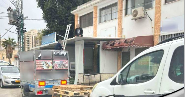 בעל קייטרינג ששכר חנות ליד שוק בלפור באור עקיבא לא התפנה במועד סיום השכירות, בית המשפט התערב