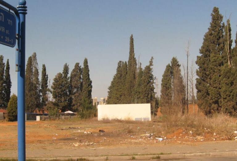 ראש עריית חדרה פוצץ דיון בוותמ"ל: "דיון מכור מראש שמקדם פגיעה בתושבי חדרה"