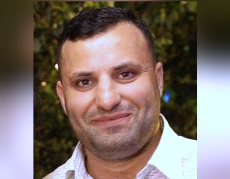 עוזר ראש העיר אלברט חיזגילוב עזב את תפקידו ומצהיר: "חושב יחד עם תושבים על המהלכים הבאים"