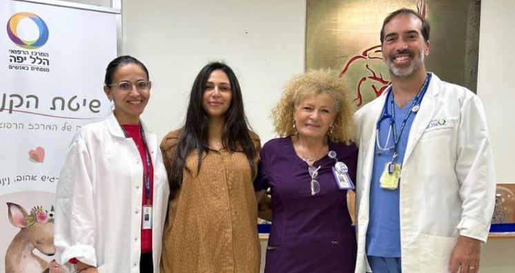 מזל טוב: הזמרת המוכרת ילדה בת בניתוח קיסרי ב'הלל יפה' חדרה