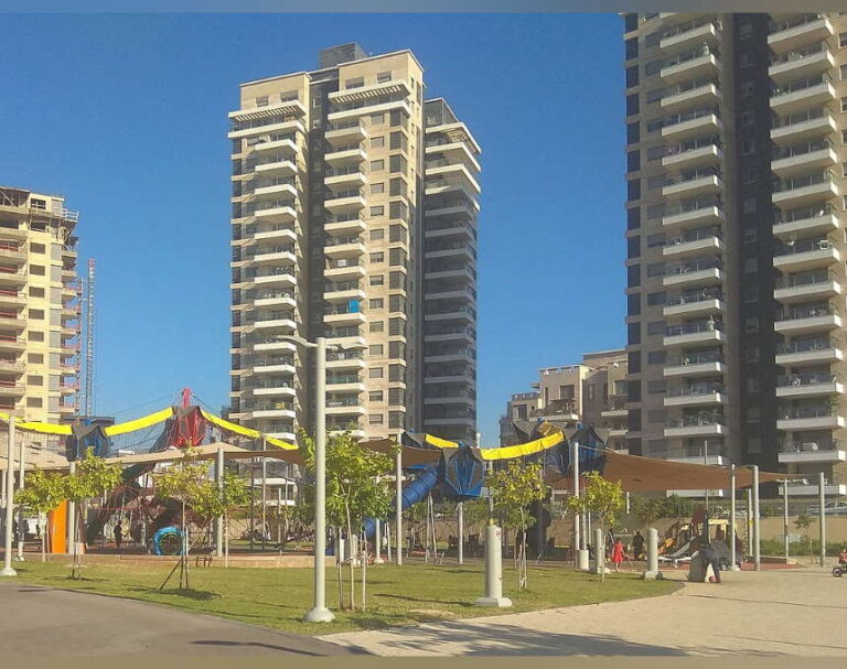 התייצב מצבו של הילד מחדרה שנפל אתמול ממתקן משחקים באקו-פארק בחדרה