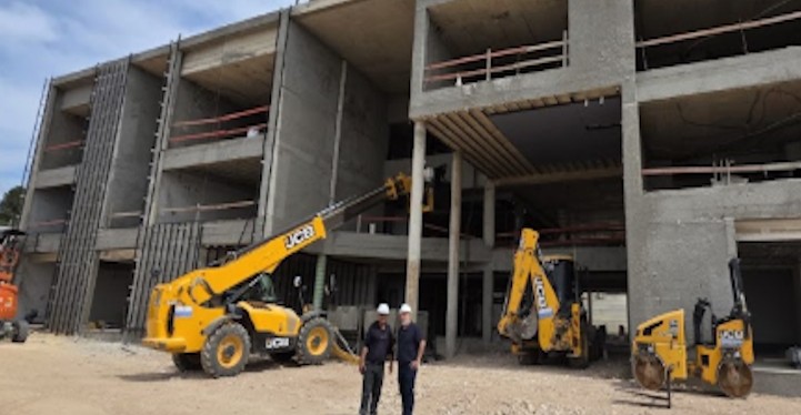 בית ספר 'כרמים' בבנימינה מתחדש: מבנה כיתות חדש ייחנך אחרי סוכות