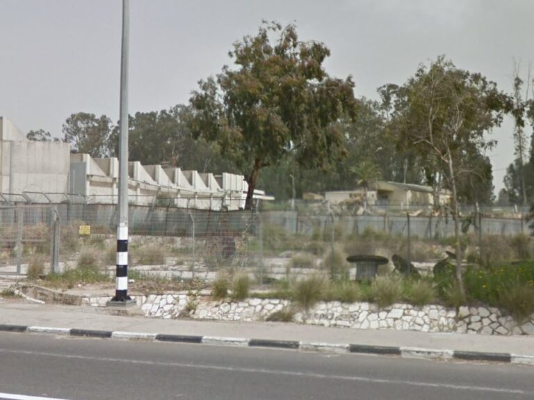 המגורים ליד מחנה 80 בפרדס חנה-כרכור: "שמענו צבע אדום ומיהרנו לממ"ד – רק כדי לגלות שזה תרגיל"
