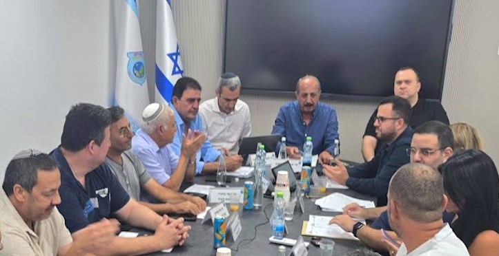 עיריית אור עקיבא התקפלה? לא תביא לאישור גזירות נוספות בארנונה על התושבים