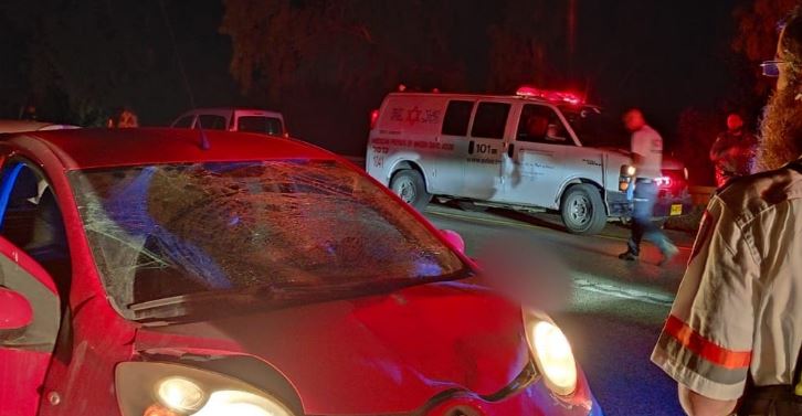 תאונת דרכים קטלנית בצומת זכרון יעקב: אישה נהרגה מפגיעת רכב