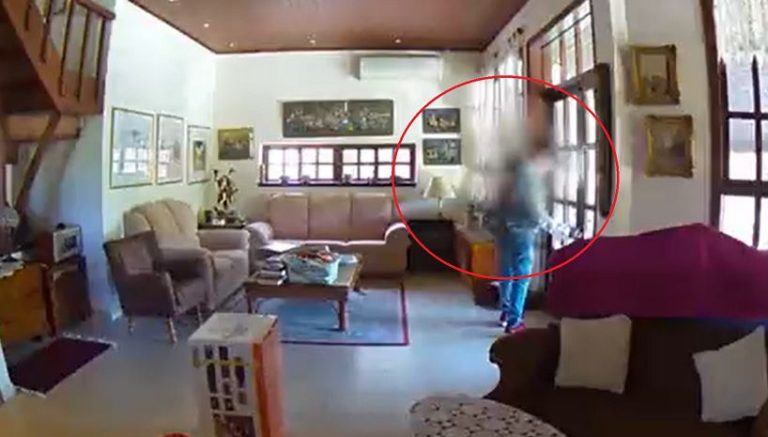 "ניקתה את הדירה": עובדת במשק בית בחדרה חשודה בגניבה מבעלי הבית