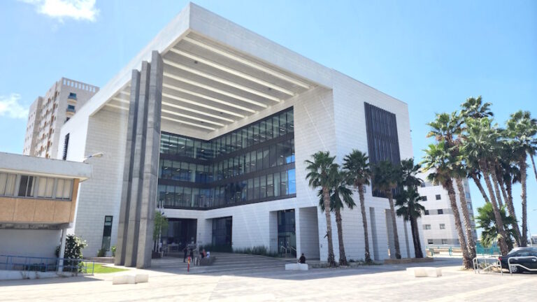שר המשפטים יריב לוין חתם על הצו: בית משפט חדש יוקם בחדרה