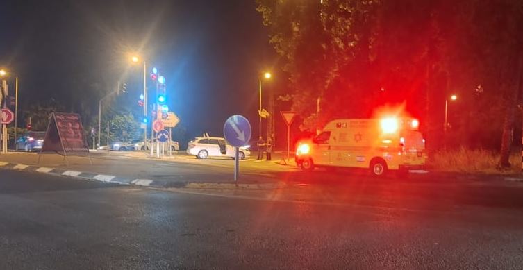 שניים מאור עקיבא נעצרו בחשד להשלכת רימון לבית עסק בברניצקי