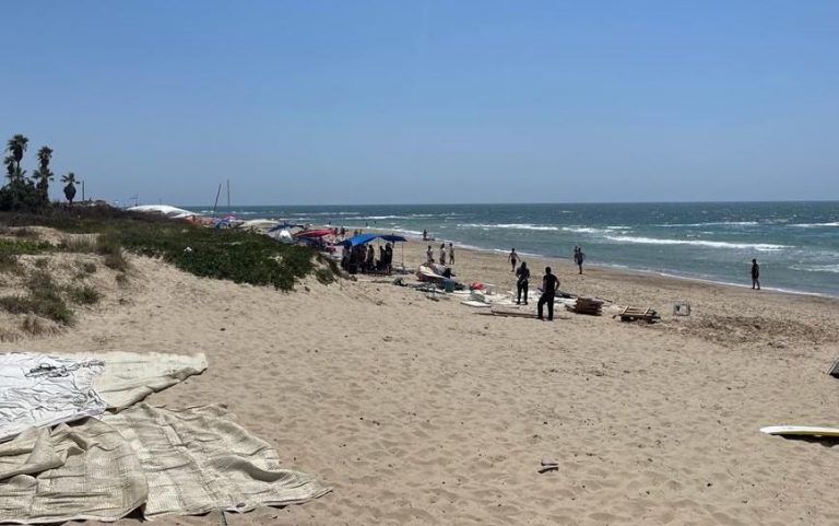 פחד בחוף בחדרה: אישה נסחפה לים – וניצלה בנס