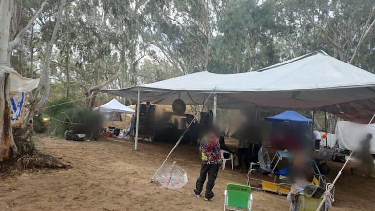 חדרה | המשטרה הפסיקה מסיבת טבע שלישית בתוך שבועיים ליד יער חדרה