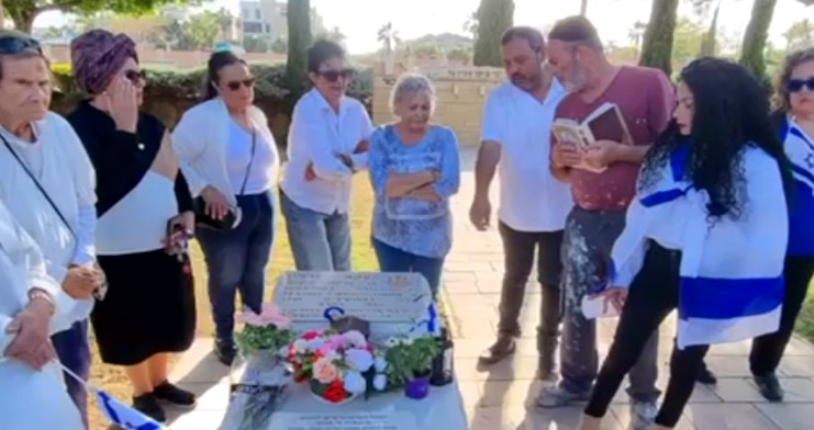 עם מפוני מלחמה: עמותת "מאיר פנים" אור עקיבא וסניף אקי"ם קיימו טקס זיכרון לחללי צה"ל [וידאו]