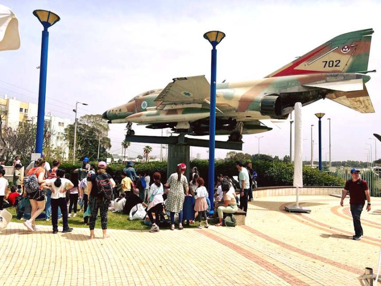 המרכז המדעי מחדרה נרתם למאמץ הלאומי ותמך בצה"ל במלחמת "חרבות ברזל"