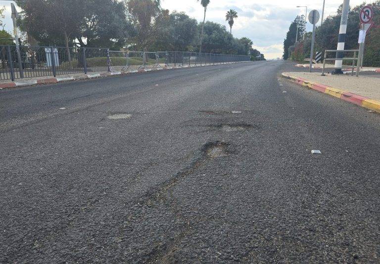 הבורות ונזקים בכבישי בנימינה הולכים ומחריפים וכולנו משלמים את המחיר