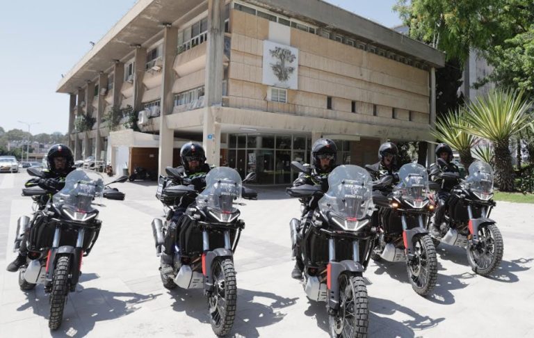 סיירת האופנועים של חדרה יצאה לדרך – ואז פרצה המלחמה: כך היא מתפקדת בשטח