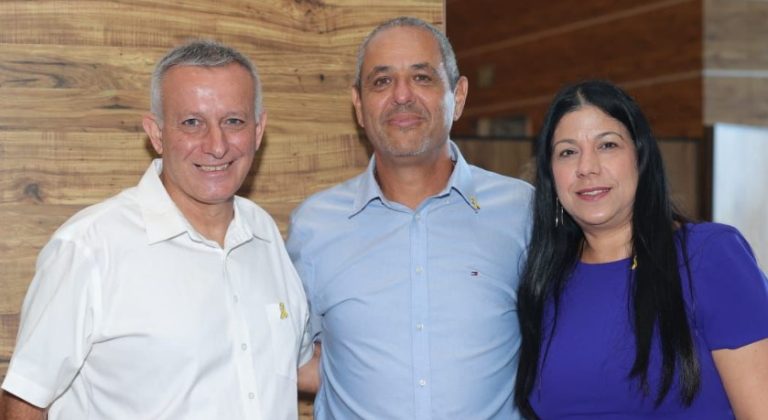 שלומי דהן מסיים את תפקידו כמנהל אגף החינוך בחדרה ויתקדם לתפקיד בכיר ברמה הארצית
